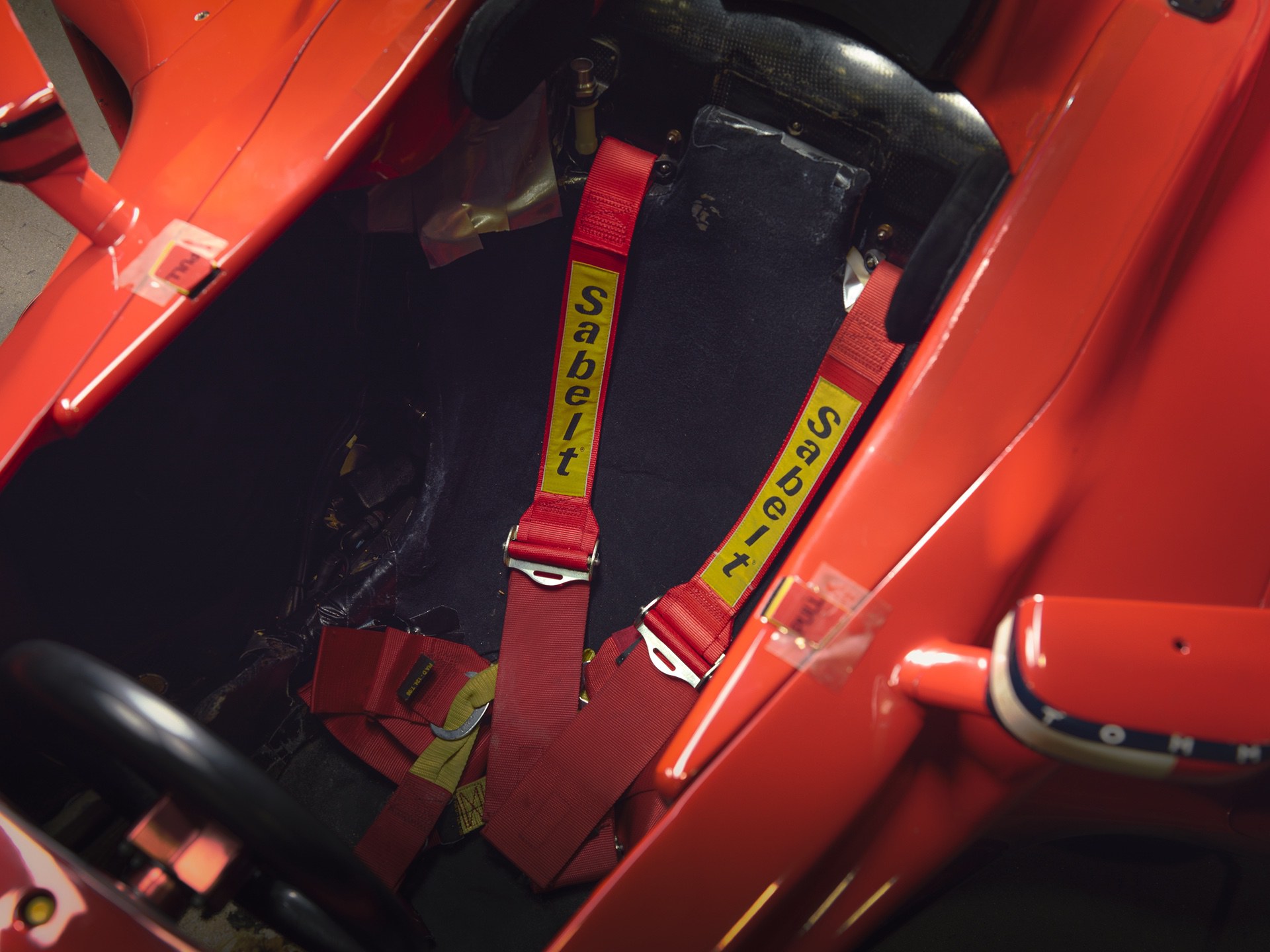 2000_Ferrari_F1-2000_8
