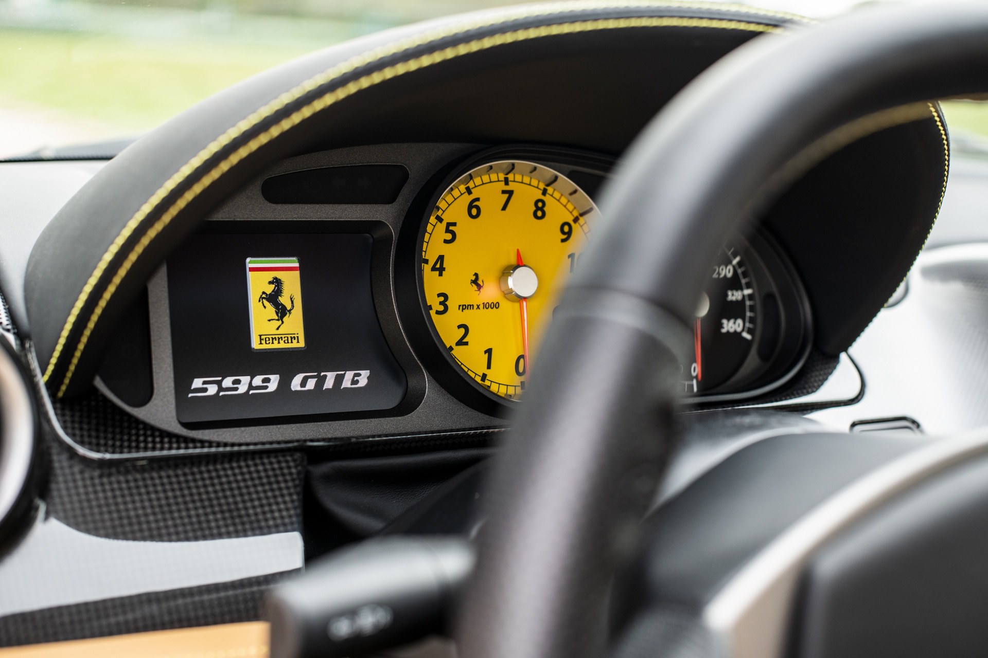 2009_Ferrari_599_GTB_Fiorano_manual_sale-19