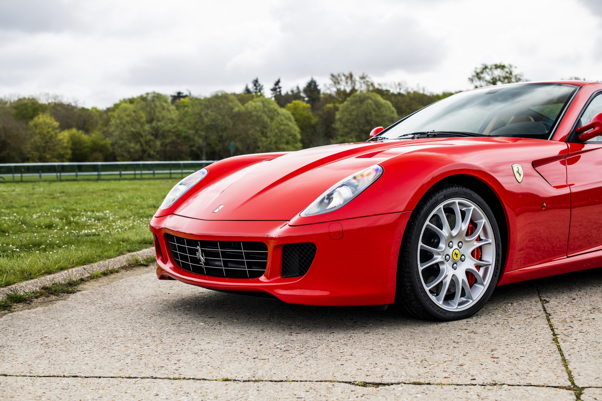 2009_Ferrari_599_GTB_Fiorano_manual_sale-27