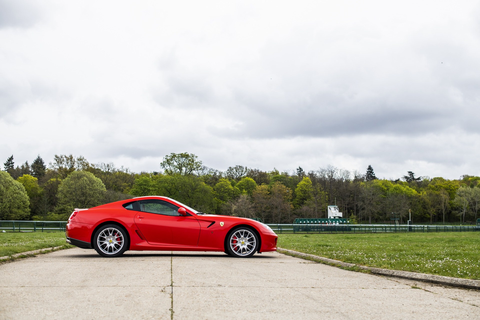 2009_Ferrari_599_GTB_Fiorano_manual_sale-32