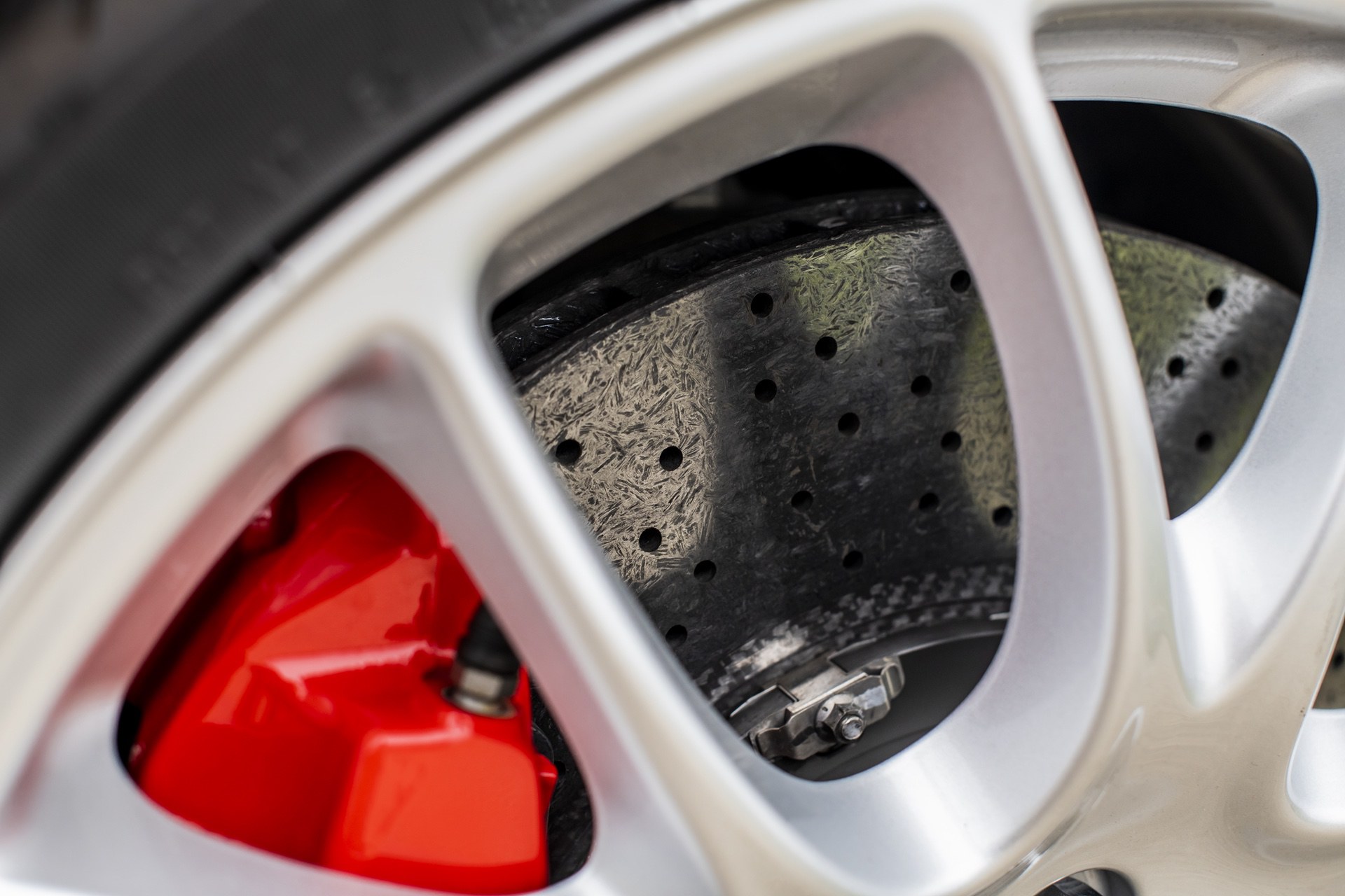 2009_Ferrari_599_GTB_Fiorano_manual_sale-42