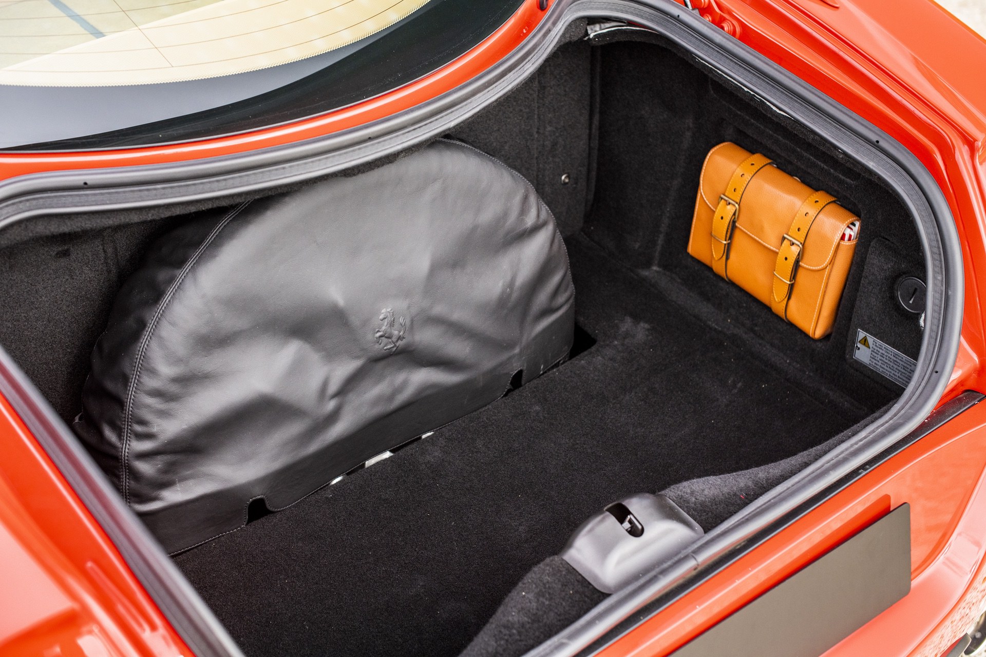 2009_Ferrari_599_GTB_Fiorano_manual_sale-50