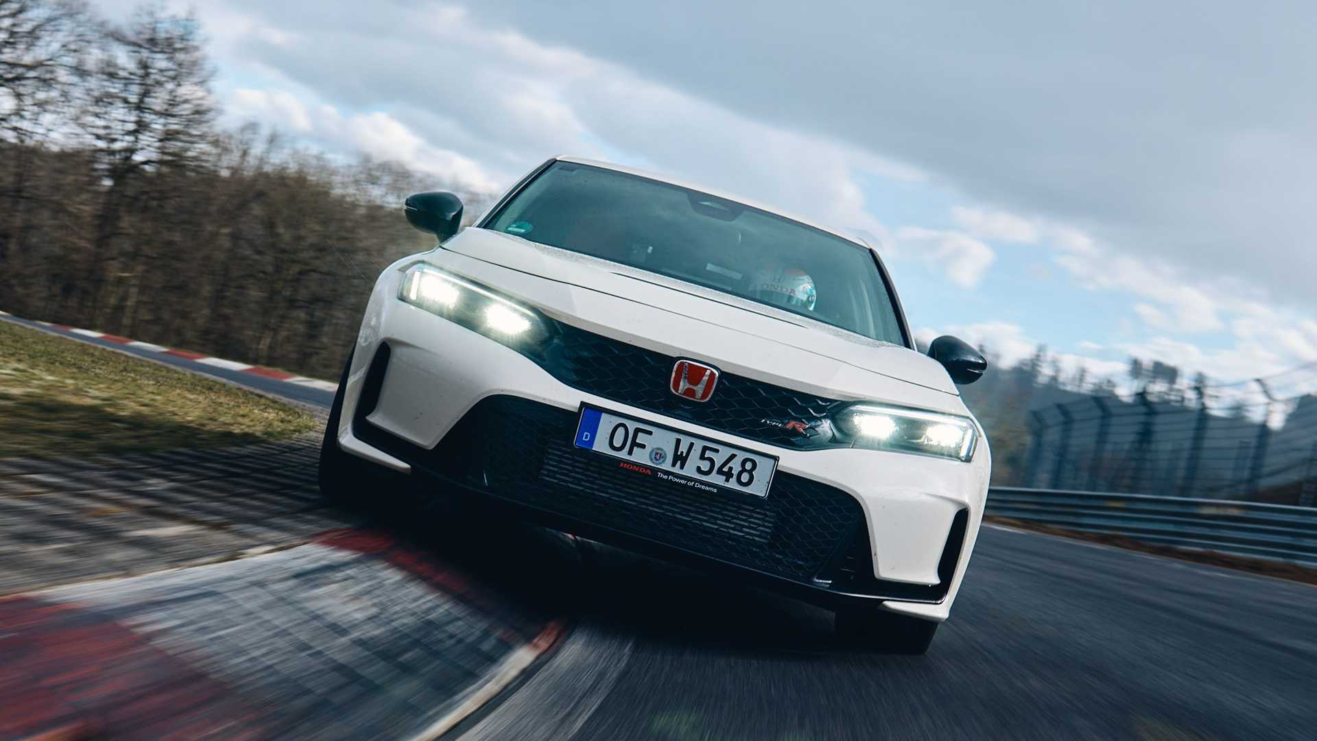 Honda-Civic-Type-R-Nurburgring-record-3