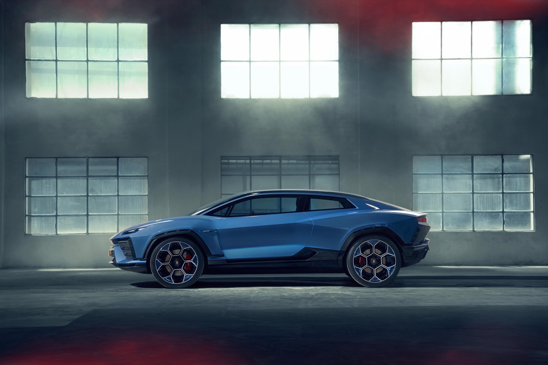 Lamborghini-Lanzador-Concept-19