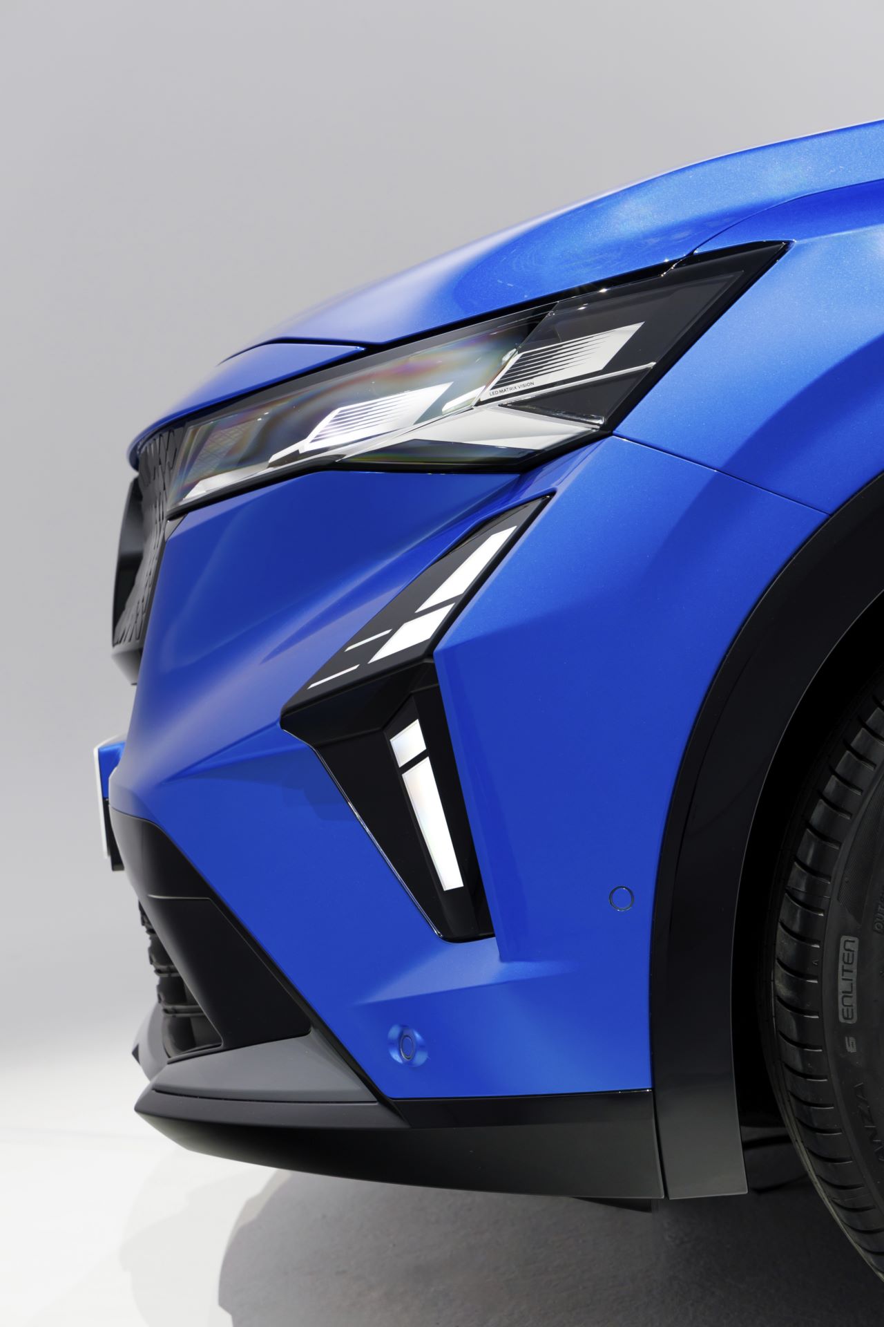 All-new-Renault-Rafale-Alpine-blue-150