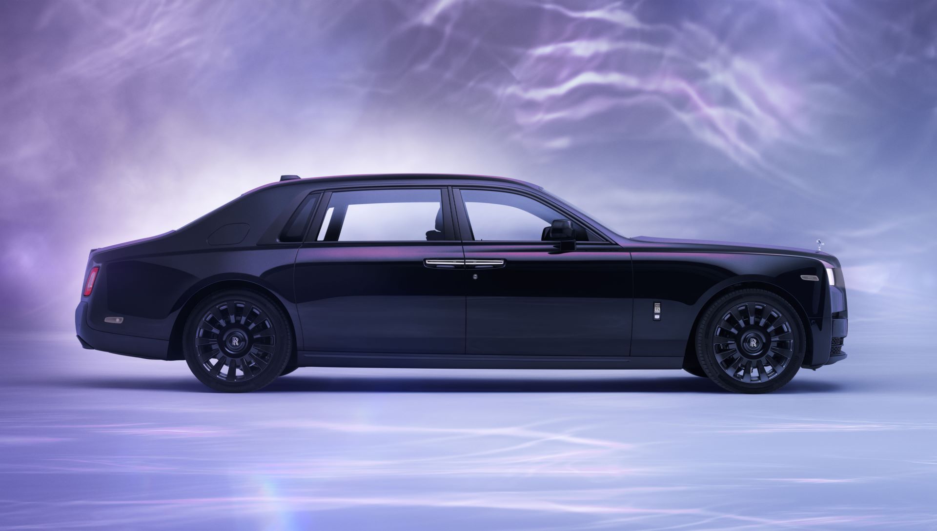 Rolls-Royce-Phantom-Syntopia-3