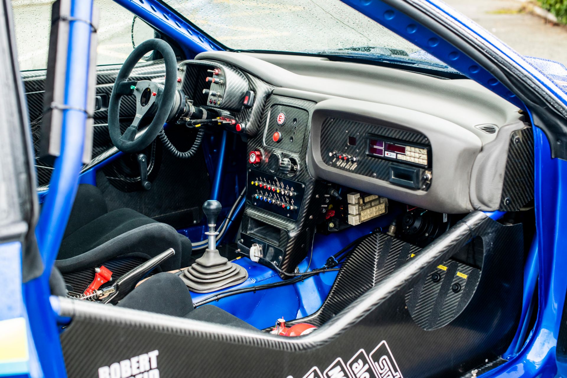 Subaru-Impreza-WRC-Richard-Burns-auction-128
