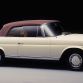 Mercedes-Benz Typ 280 SE 3,5 Cabriolet, 1971. - Nicht nur wegen des starken 8-Zylindermotors sind diese großen Cabriolets und Coupés heute begehrte Sammlerobjekte - vielmehr begeistert die klare, elegante Linienführung der Karosserien.