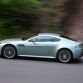 aston-martin-v12-vantage-34.jpg