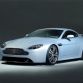 aston-martin-v12-vantage-7.jpg
