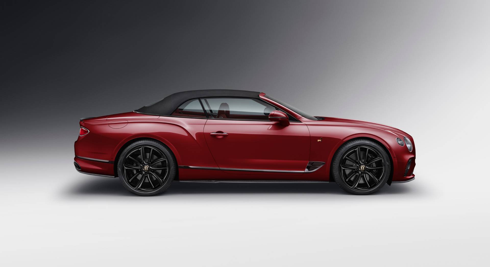 Bentley_Continental_GT_Convertible_Number_1_Edition_by_Mulliner_0003