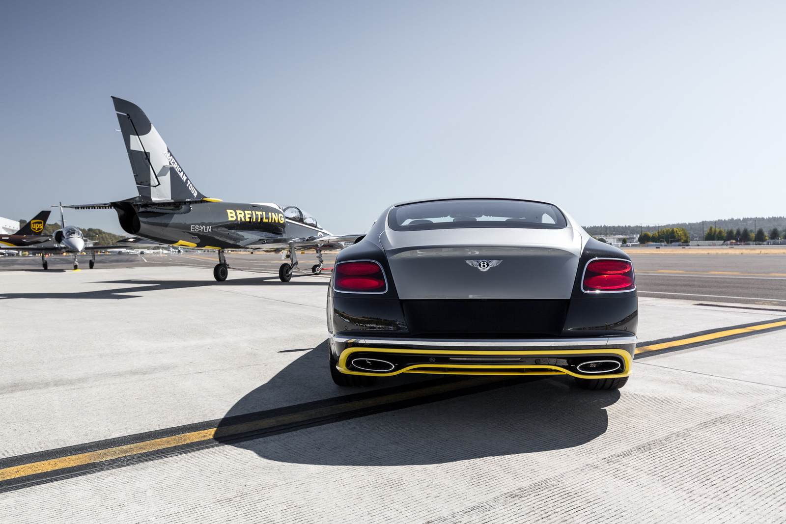The Sky Is No Limit: The 2016 Bentley Continental GT Speed Breitling Jet Team Series