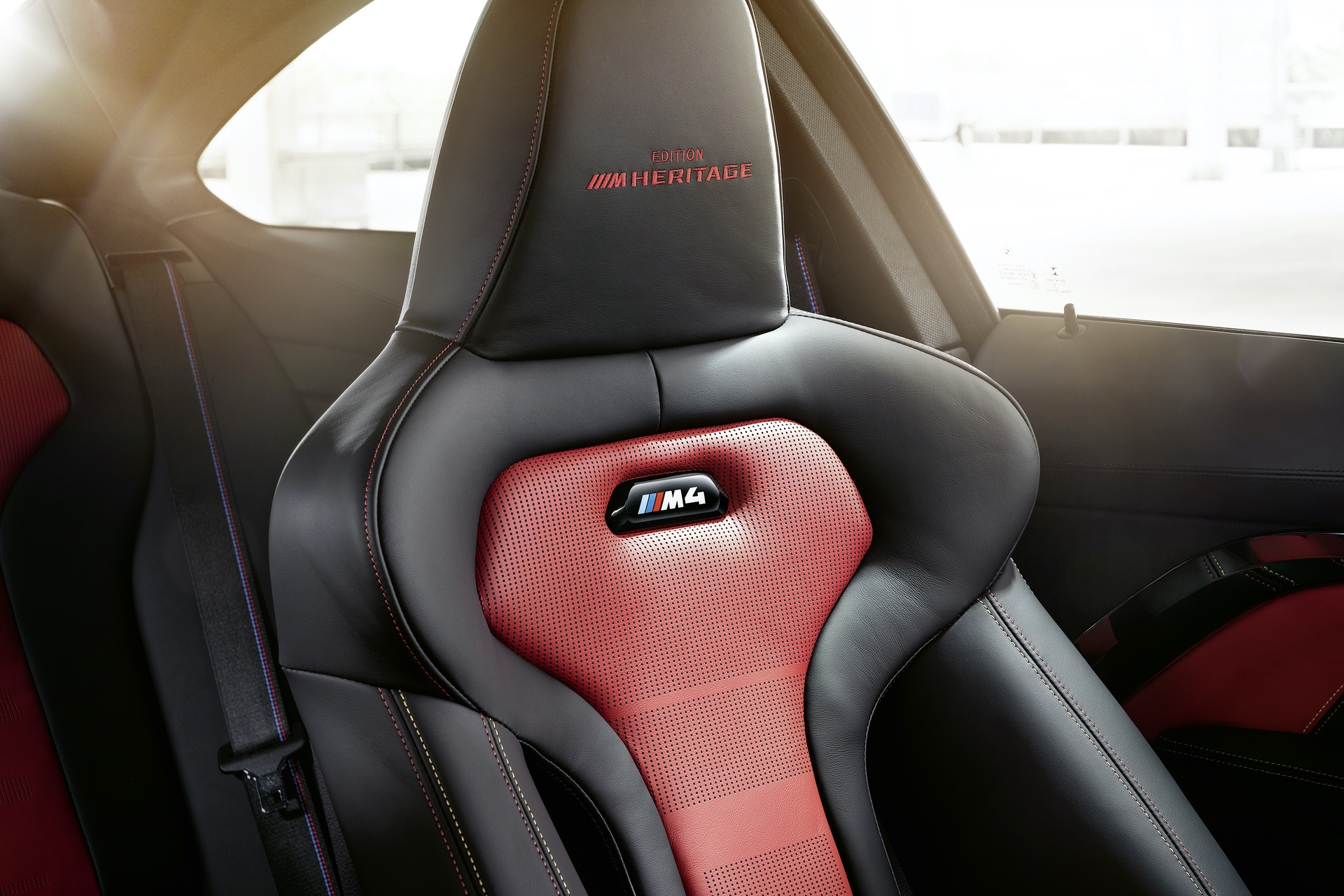 BMW_M4_Edition_M_Heritage_0006