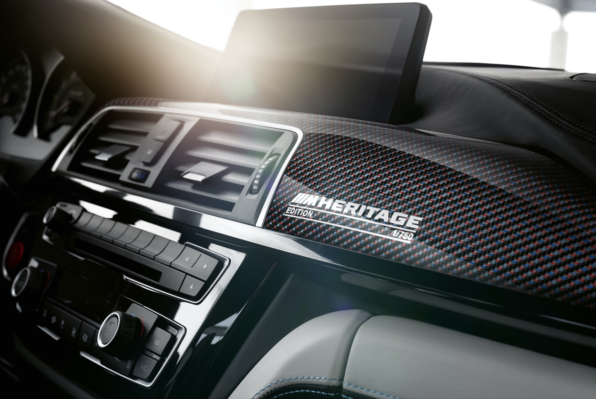 BMW_M4_Edition_M_Heritage_0011