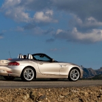 2010_z4_hi_40.jpg