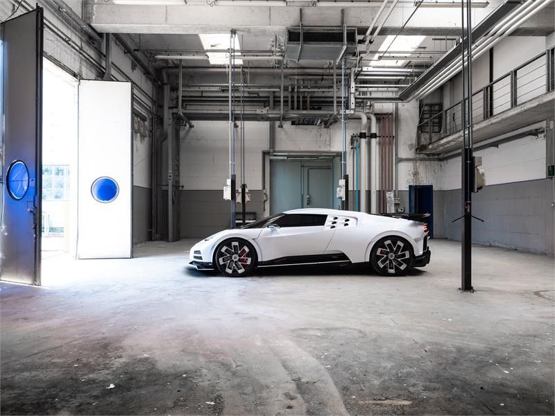Bugatti-Centodieci-leaked-3