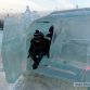 carved-toyota-land-cruiser-from-ice-12