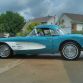 Chevrolet Corvette barn find (9)