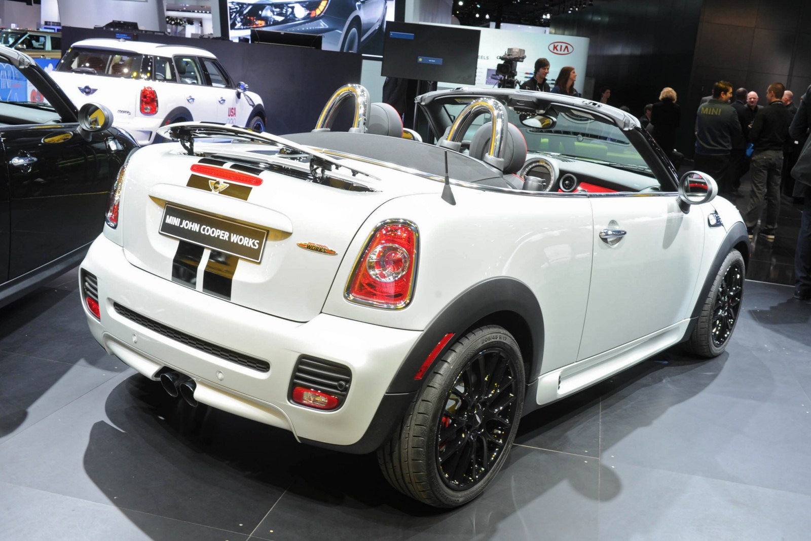 Gr auto show+coupons