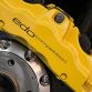 ceramic-brakes-on-mercedes-g63-amg-look-amazing-in-real-life-photos_25