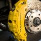 ceramic-brakes-on-mercedes-g63-amg-look-amazing-in-real-life-photos_8