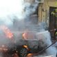 Εξάρχεια - Σπασμένα και φλεγόμενα αυτοκίνητα
