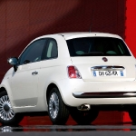070705_f_fiat500_02.jpg