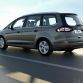 Ford-Galaxy-2015-010