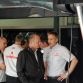 australia-gp-2009-pit-lane-photos-36.jpg
