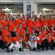 Team celebrates victory of Jenson Button at Japanese GP - hoch-zwei.net