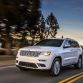 2017_Jeep_Grand_Cherokee_Summit_01