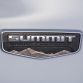 2017_Jeep_Grand_Cherokee_Summit_03