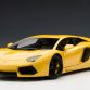 Lamborghini Aventador Miniature by AUTOart
