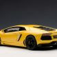 Lamborghini Aventador Miniature by AUTOart