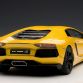 Lamborghini Aventador Miniature by AUTOart