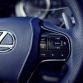 2017-lexus-lc-500h-32