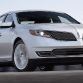 Lincoln MKS facelift 2013