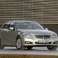 2010-mercedes-benz-e-class-sedan_18.jpg