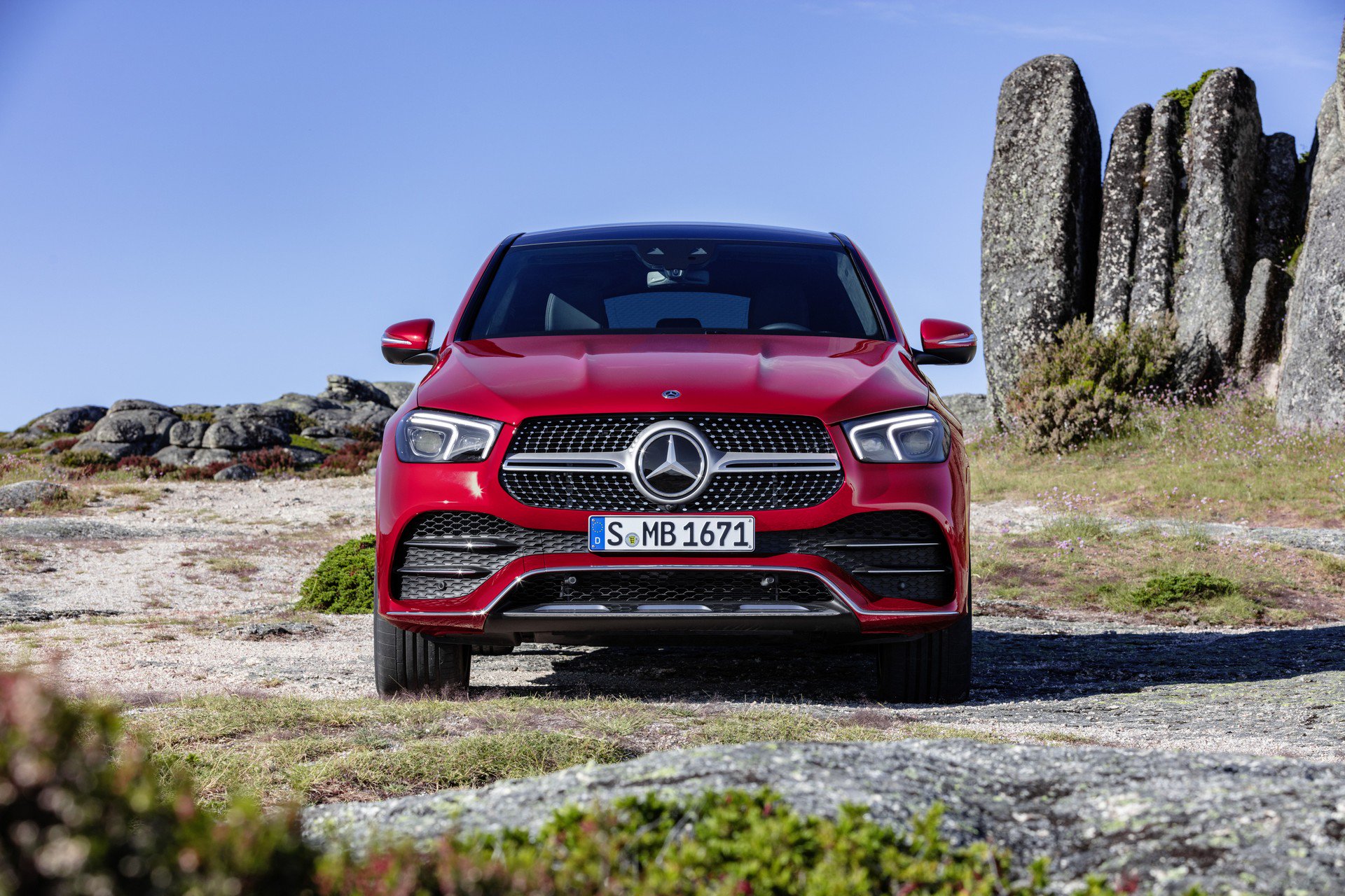 be9dee0c-2020-mercedes-gle-coupe-22