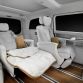 Concept V-ision e mit PLUG-IN HYBRID â Interieur, Executive-Sitze in Leder Nappa weiÃ und Mikrofaserstoff DINAMICA im Fond mit Lehnenneigung bis zu 49 Grad, integrierter Wadenauflage, FuÃstÃ¼tze und einem zusÃ¤tzlichen Kopfkissen , ausklappbare KomforttischeConcept V-ision e with PLUG-IN HYBRID â Interior, rear executive seats in white nappa leather and white micro fibre material DINAMICA with an inclination of up to 49 degrees, integrated calf supports, footrest and additional pillow, tables integrated in driver and passenger seat backrest