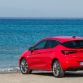 2015_Opel_Astra_43