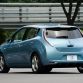 2010-nissan-leaf-ev-10