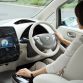 2010-nissan-leaf-ev-15