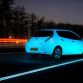 Nissan Leaf glow-in-the-dark in Netherlands Smart Highway (2)