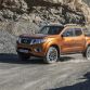 nissan-np300-navara-debuts-9