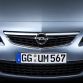 2010-opel-astra-12