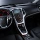 2010-opel-astra-3