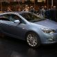 opel-astra-sport-tourer-2011-live-in-paris-2010-21