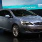 opel-astra-sport-tourer-2011-live-in-paris-2010-6