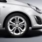 Opel Corsa 1.4 turbo All Black All White Color Edition
